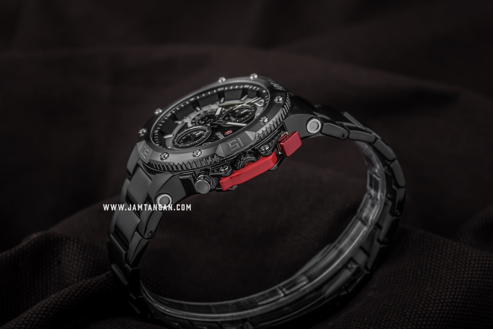 Expedition E 6751 MC BEPBA Chronograph Men Black Dial Black Stainless Steel Machtwatch